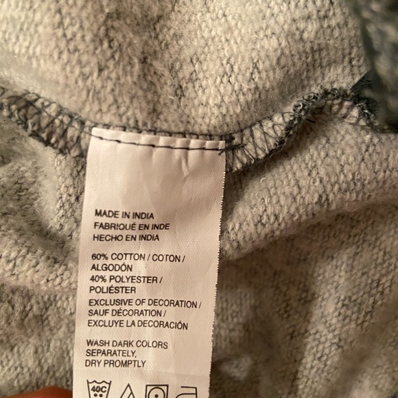 Men’s Izod 1/4 zip mock neck top - Picture 3 of 6